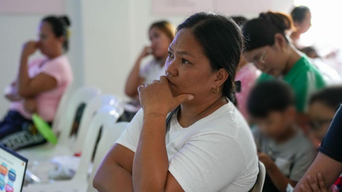 Converge teaches basic online protection to disenfranchised mothers, children 